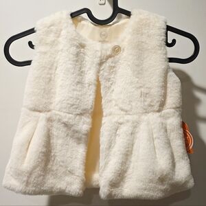 Wonder Nation Cream Fuzzy Vest for Kids